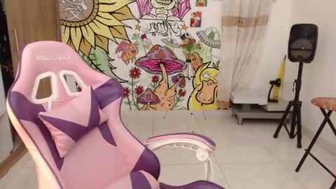 camilacarter online show from February 11, 4:01 am