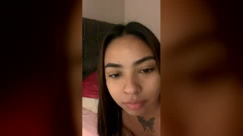 camilahurrego online show from May 4, 5:25 am