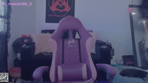 Camille  online show from September 25, 9:11 pm