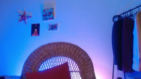  Camille   online show from January 17, 10:55 am