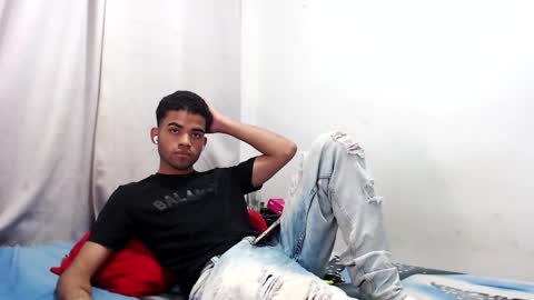 camillo_beischel_ online show from January 5, 7:50 pm