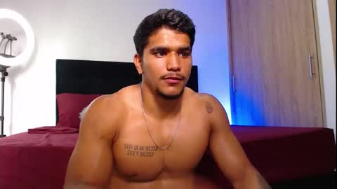 Snapshot of camilo_contre21 chatting on September 25, 9:44 pm camilo_contre21 online show from September 25, 9:44 pm