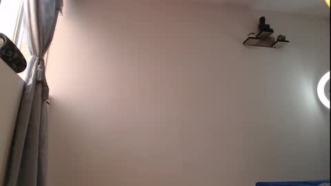 Snapshot of camilo_contre21 chatting on September 17, 9:51 pm camilo_contre21 online show from September 17, 9:51 pm