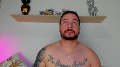Snapshot of camilo_restrepo21 chatting on October 19, 11:53 pm camilo_restrepo21 online show from October 19, 11:53 pm