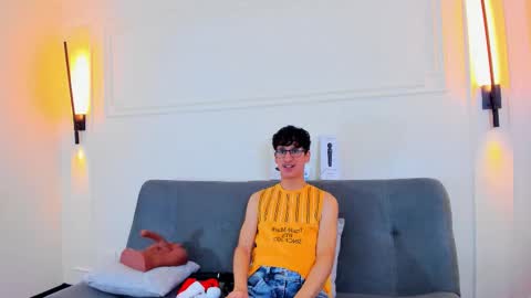 Camilo online show from December 4, 3:50 am