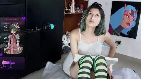Cami  online show from June 8, 2:12 am