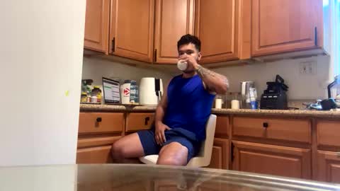 Snapshot of camilooo_cb chatting on October 29, 10:43 pm camilooo_cb online show from October 29, 10:43 pm