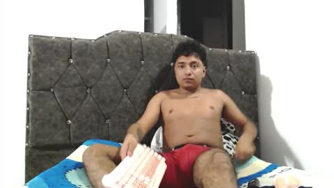 CamilowhiteS online show from May 11, 5:25 am