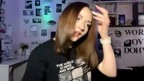 Julia online show from February 26, 7:45 am