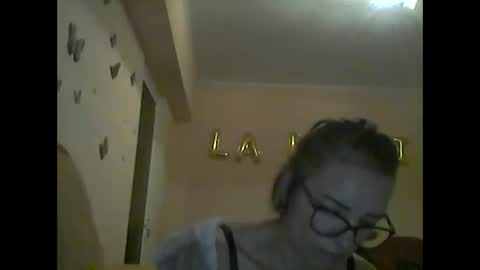 Cammy online show from October 26, 6:29 pm