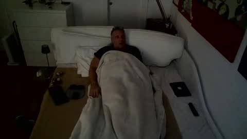 camunication online show from February 18, 4:14 pm