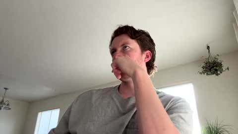 Devon online show from March 4, 12:29 am