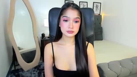 candiceferragamo online show from September 19, 7:17 pm