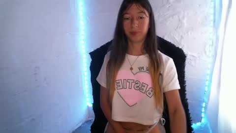 elizabeth online show from October 31, 11:43 am