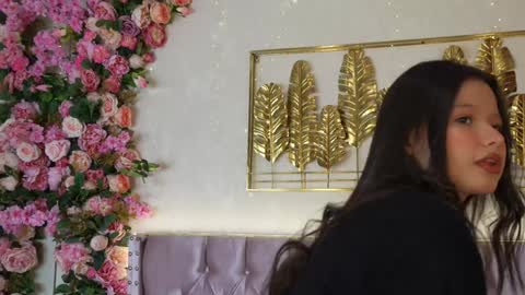 Candy Beck online show from November 9, 12:30 pm