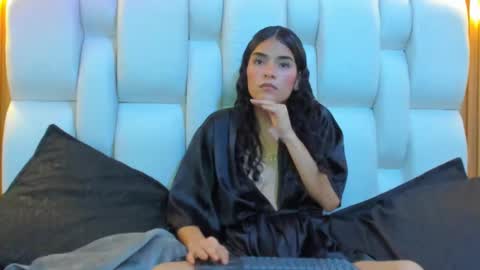 Candy online show from December 14, 12:33 am