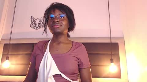 CANDY LOVE  DANNA online show from February 17, 6:29 pm