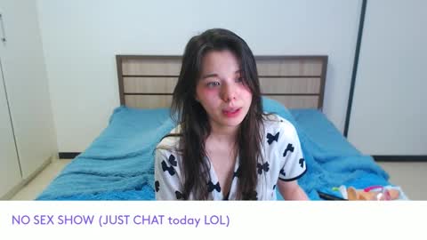 Snapshot of candy_milika chatting on March 3, 4:15 pm Milika  online show from March 3, 4:15 pm