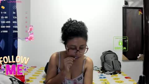 candy_val online show from July 20, 7:00 am