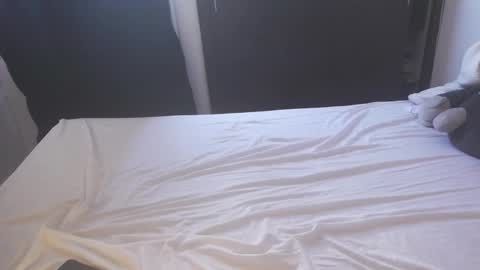 Candy online show from March 29, 5:47 pm