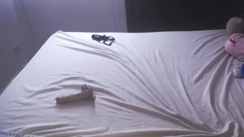 Candy online show from January 9, 6:46 pm