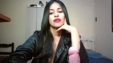 Cande online show from February 28, 10:39 pm