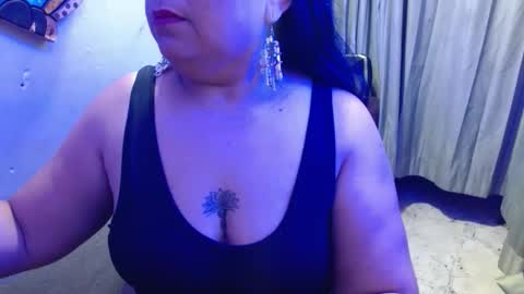 CanelaCollins online show from April 20, 4:48 am