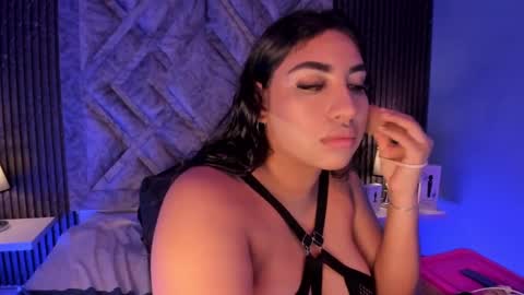 GABRIELA LOPEZ online show from September 21, 5:33 am