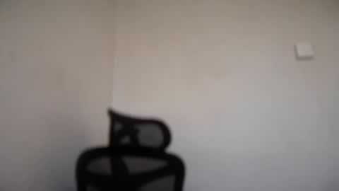 Emma online show from October 8, 6:08 am