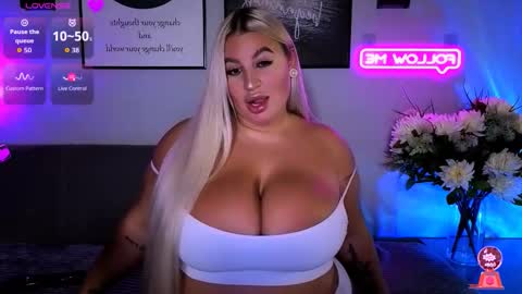     .         .  online show from November 4, 8:21 pm