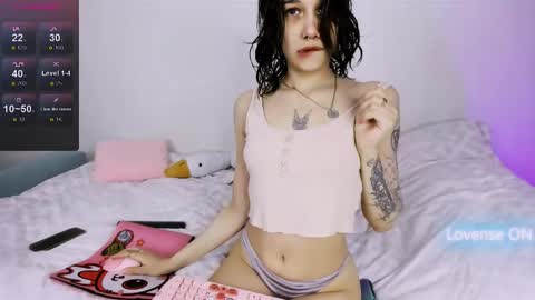 CaraDelfie online show from November 9, 9:06 pm