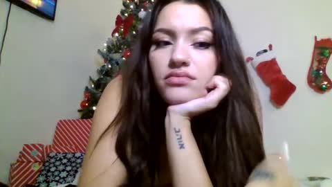 caramelmami26 online show from December 25, 6:31 am