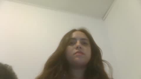 caravibugue online show from December 12, 6:57 am