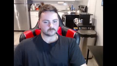 Snapshot of cardi_beans chatting on October 28, 5:36 pm cardi_beans online show from October 28, 5:36 pm