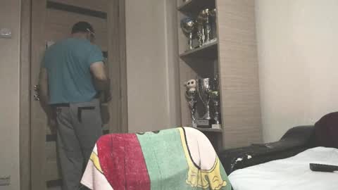 Laz online show from October 4, 12:08 am