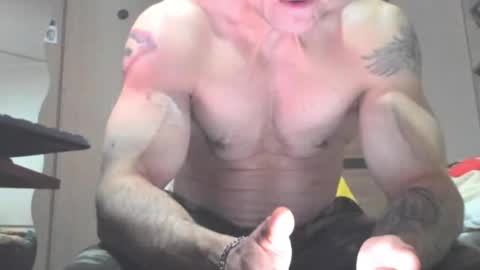 Laz online show from March 11, 7:39 pm