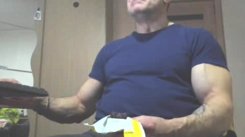 Laz online show from March 2, 9:43 pm