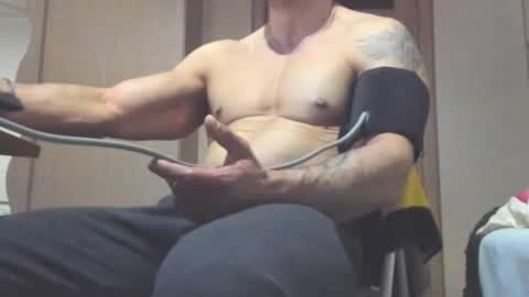 Laz online show from February 19, 9:14 pm