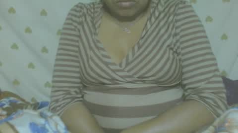 carinesexy69 online show from June 30, 6:06 pm