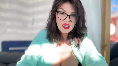 Carla Connor online show from October 28, 11:00 am