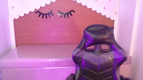 CARLYE   online show from December 23, 3:23 am