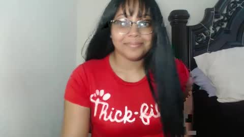 CARAMEL xoxo online show from September 28, 8:07 pm