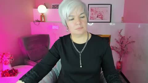 Carmen online show from December 15, 10:06 pm