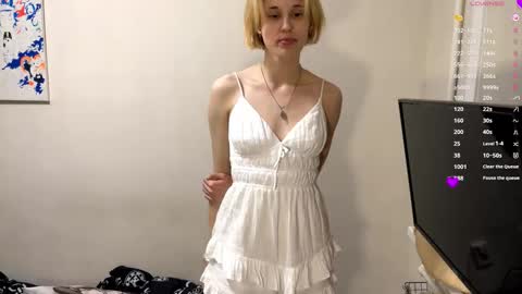 Call me Carol online show from December 1, 5:00 pm