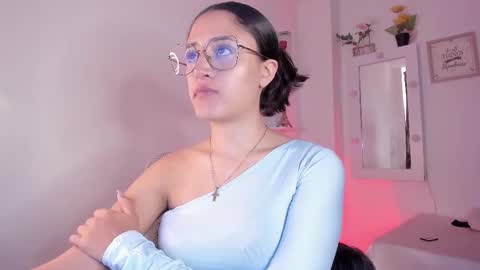 Caroline online show from October 2, 6:50 pm