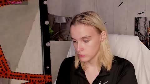 Carol online show from November 13, 10:18 am