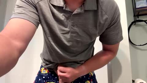 carolinaboy01 online show from April 4, 5:25 am