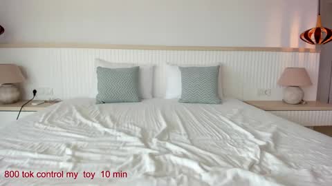 Lina.I will online 1 December   online show from November 11, 7:32 am