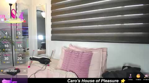 C A R O L I N E online show from January 18, 12:58 pm