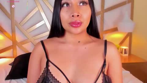 Caroline online show from September 14, 5:25 pm